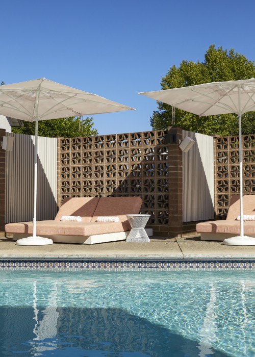 Dr. Wilkinson’s Backyard Resort & Mineral Springs