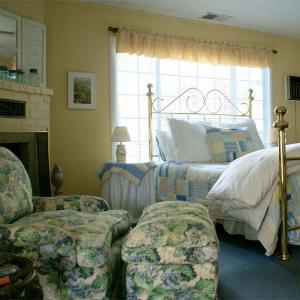 Trailside Inn photo