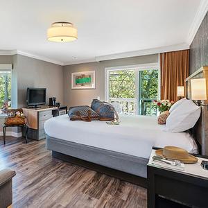 UpValley Inn & Hot Springs photo