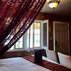 Chardonnay Lodge photo