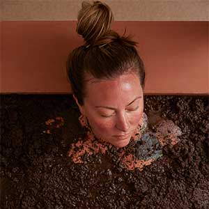 Dr. Wilkinson’s Backyard Resort & Mineral Springs